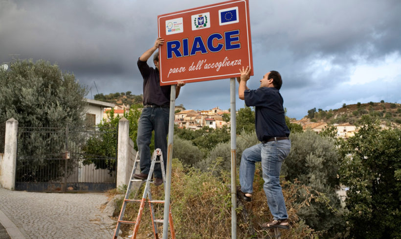 A proposito dell’incontro sul modello Riace tra migrazione e integrazione al Liceo Gramsci di Ivrea A proposito dell’incontro sul modello Riace tra migrazione e integrazione al Liceo Gramsci di Ivrea