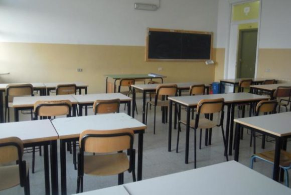 Lettera aperta al Comune. I problemi della scuola non sono i presepi Lettera aperta al Comune. I problemi della scuola non sono i presepi