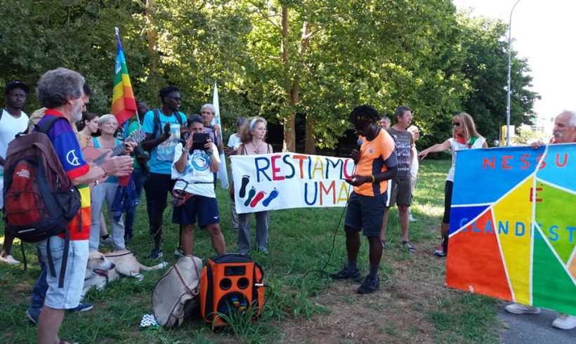 La marcia Restiamo Umani a Ivrea La marcia Restiamo Umani a Ivrea