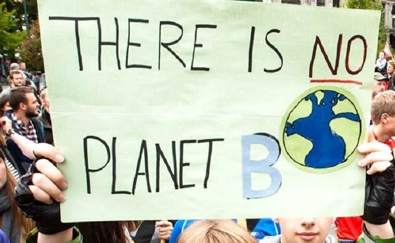 Associazioni e studenti a Ivrea si organizzano per il Fridays for Future Associazioni e studenti a Ivrea si organizzano per il Fridays for Future