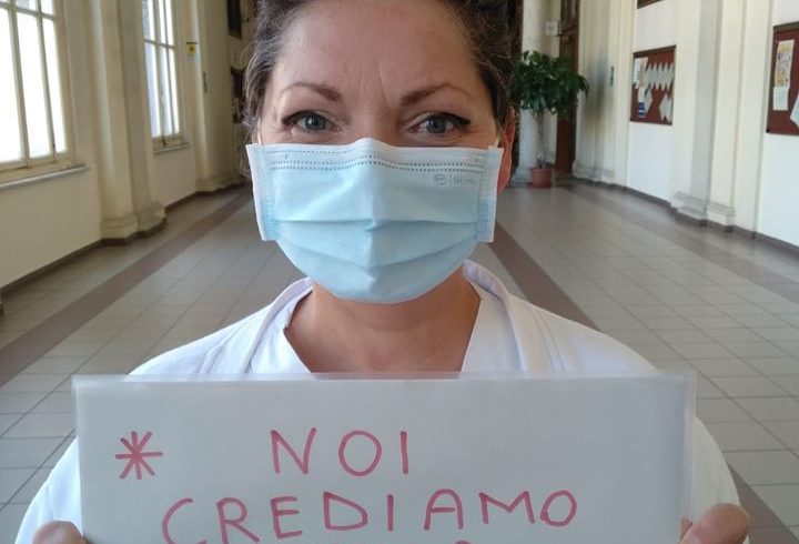 Sanità: gli eroi ora protestano Sanità: gli eroi ora protestano