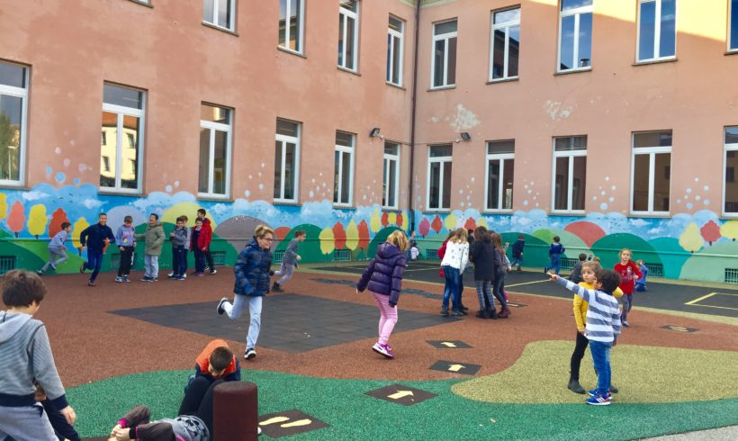 Si amplia la raccolta di firme sulla scuola Si amplia la raccolta di firme sulla scuola