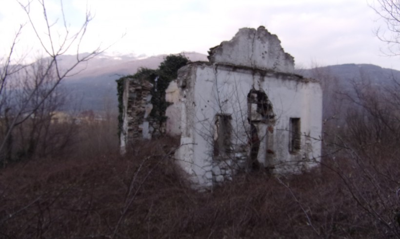 Ruderi di “SanPeru” a Quassolo Ruderi di “SanPeru” a Quassolo