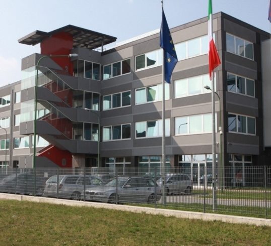 Tribunale di Ivrea: solidarietà ai lavoratori e una domanda a tutti noi Tribunale di Ivrea: solidarietà ai lavoratori e una domanda a tutti noi