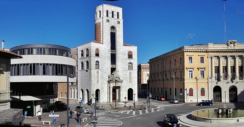 Maledetti architetti, 4 Maledetti architetti, 4
