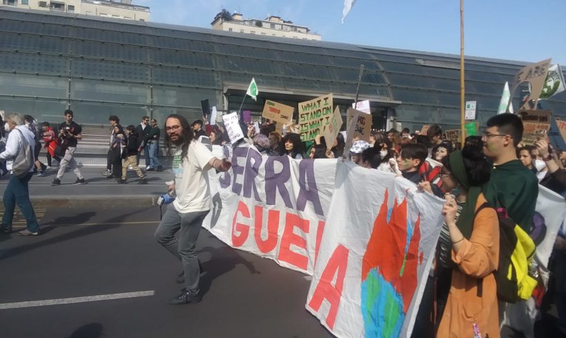 Amplificare la vita e distribuire il potere Amplificare la vita e distribuire il potere