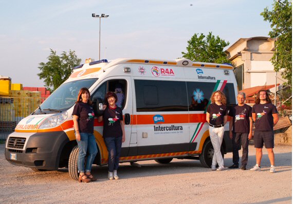 Un’ambulanza per la pace: donata all’ospedale di Odessa grazie alla raccolta fondi sostenuta da Intercultura Un’ambulanza per la pace: donata all’ospedale di Odessa grazie alla raccolta fondi sostenuta da Intercultura