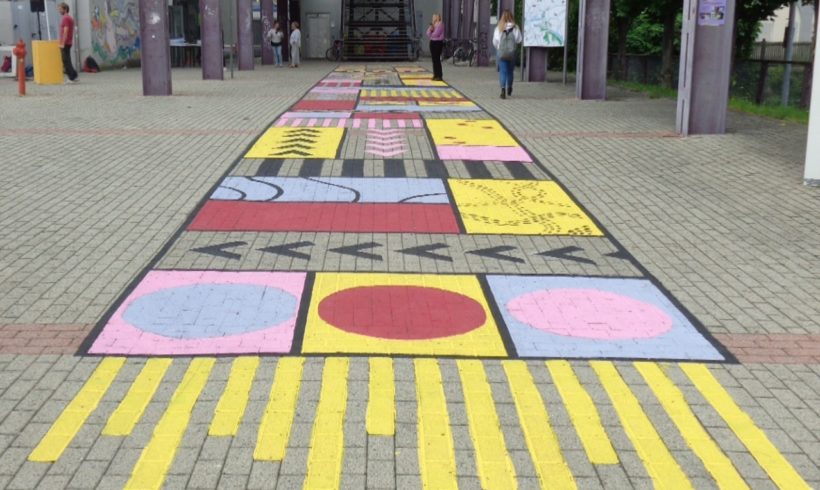 ZIP allo ZAC! L’utopia dei colori sull’asfalto ZIP allo ZAC! L’utopia dei colori sull’asfalto