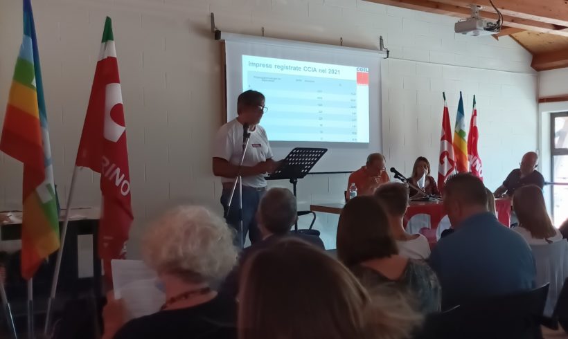 Lavoro nell’Eporediese. Cos’è, quale futuro? Risposte e proposte nel convegno Cgil Lavoro nell’Eporediese. Cos’è, quale futuro? Risposte e proposte nel convegno Cgil