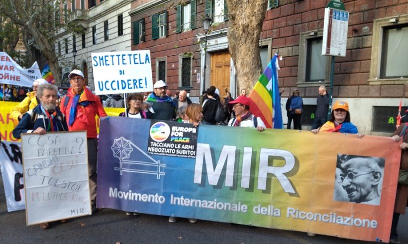 Contro la guerra, per la pace il 4 novembre a Ivrea e il 5 novembre a Roma Contro la guerra, per la pace il 4 novembre a Ivrea e il 5 novembre a Roma