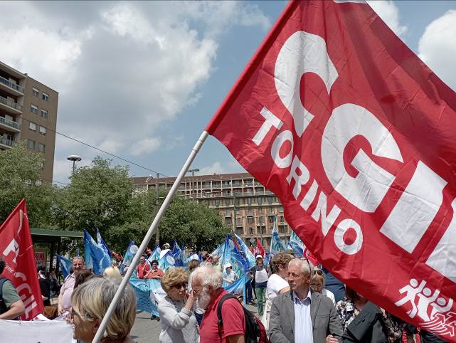 La protesta della Sanità a Torino il 27 maggio: c’era anche l’ANPI! La protesta della Sanità a Torino il 27 maggio: c’era anche l’ANPI!
